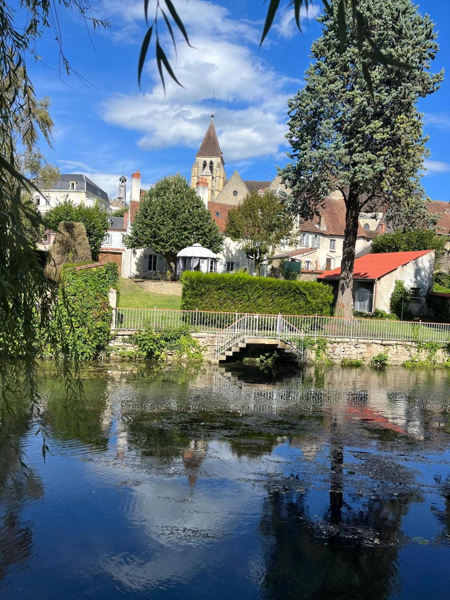 La Confiserie , Vierzon , Proche Gare , Tout Confort Exterior foto